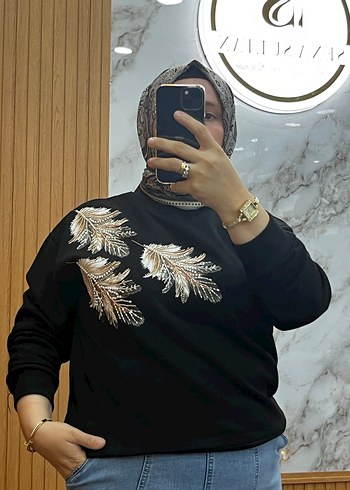 Nakışlı Siyah Triko Sweatshirt