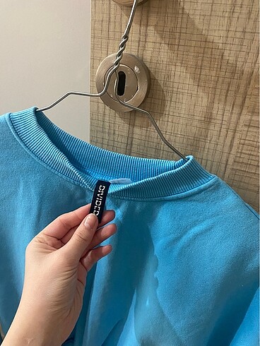 H&M H&M crop sweat