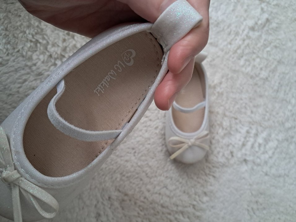 Kız Çocuk Beyaz Fırfırlı Babet - Görsel 4