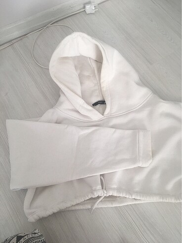 m Beden beyaz Renk Beyaz Üç İplik Şardonlu Crop Bağlamalı Sweatshirt
