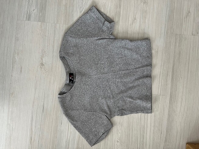 Gri Crop Basic Tişört