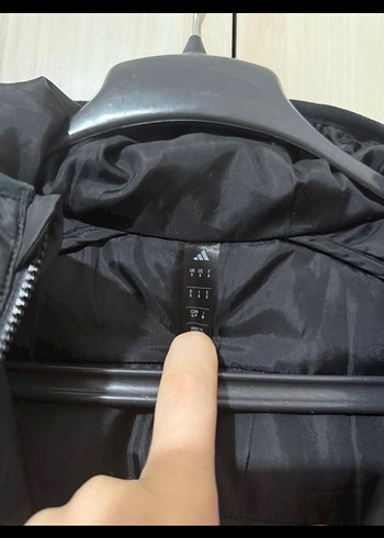 Adidas Mercedes amg mont özel seri - Görsel 2