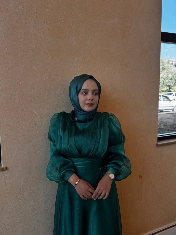 Uzun Kol Drapeli Haki Kadın Abiye - Görsel 4