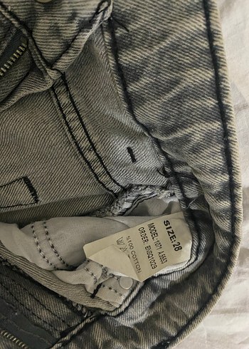 Gri Yırtık Detaylı Salaş Kadın Kot Pantolon - Görsel 4