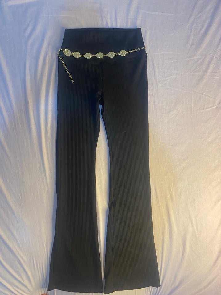 Siyah Midi Dökümlü Kadın İspanyol Paça Pantolon - Görsel 4