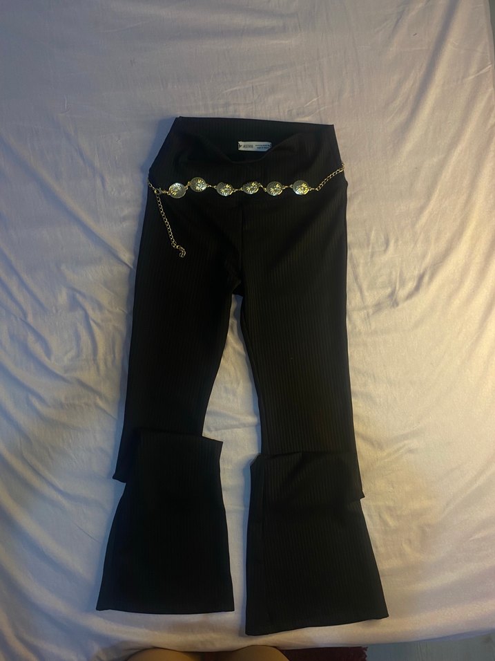 Siyah Midi Dökümlü Kadın İspanyol Paça Pantolon - Görsel 3