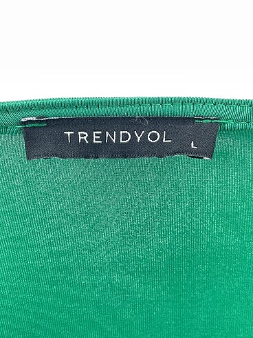 l Beden yeşil Renk Trendyol & Milla Bluz %70 İndirimli.