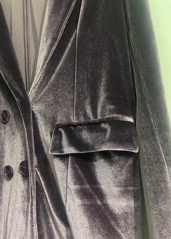 Mor Kadife Düğmeli Midi Blazer - Görsel 4