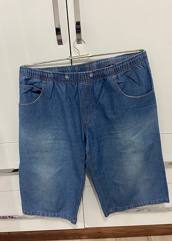 Erkek Mavi Denim Kısa Paça Rahat Kesim Şort - Görsel 3