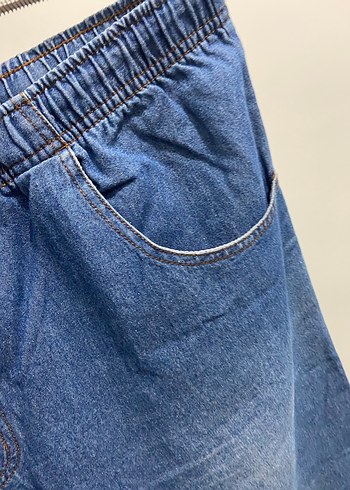 Erkek Mavi Denim Kısa Paça Rahat Kesim Şort - Görsel 6