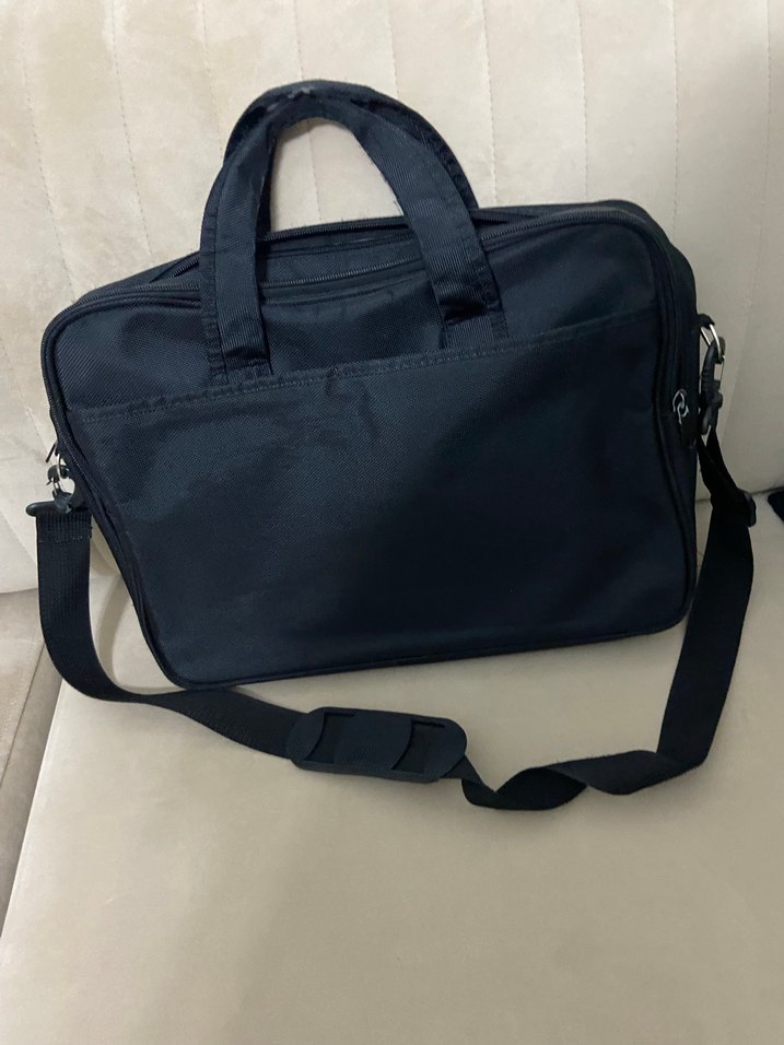 Siyah Fermuarlı Erkek Omuz Çantası - Görsel 2