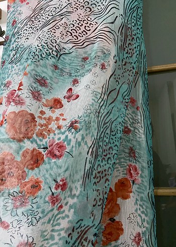 Çiçek Desenli Bohem Kadın Eşarp - Görsel 3