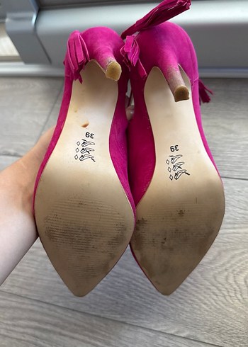 39 Beden pembe Renk Pembe Süet Tokalı Stiletto Kadın Ayakkabı