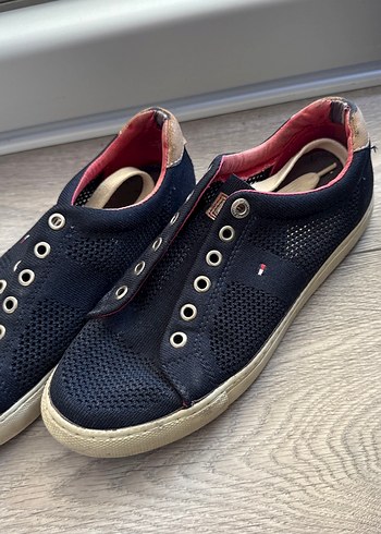 Tommy Hilfiger Kadın Lacivert Dolgu Topuklu Spor Ayakkabı