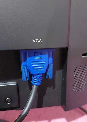 Pegasus 17 inch Siyah Renkli Monitör - Görsel 5