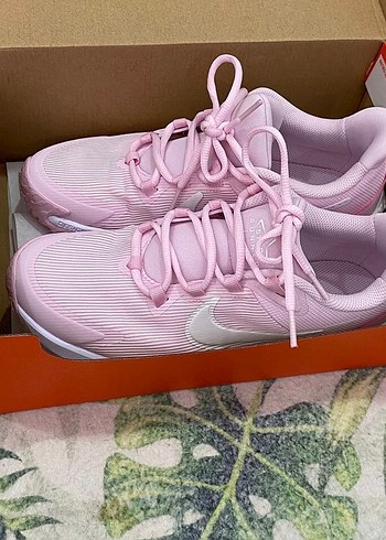 Nike Pembe Nike Spor Ayakkabısı