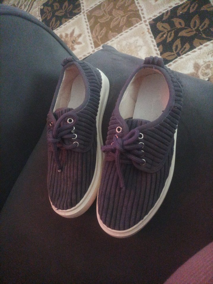 Kadın gri Pliseli Günlük Spor Ayakkabı - Görsel 2