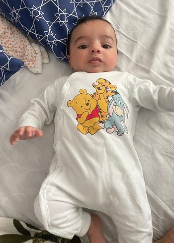 Uzun Kollu Beyaz Bebek Tulum