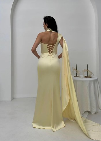 m Beden sarı Renk Butteryellow saten abiye