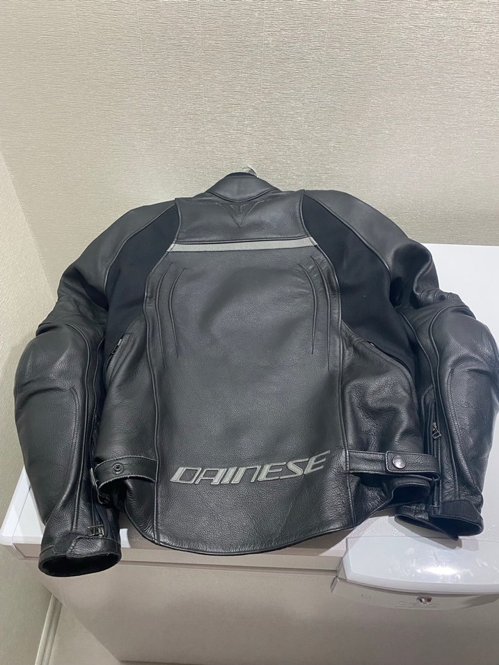 Dainese racing 4 deri ceket + dainese sırt koruması - Görsel 2