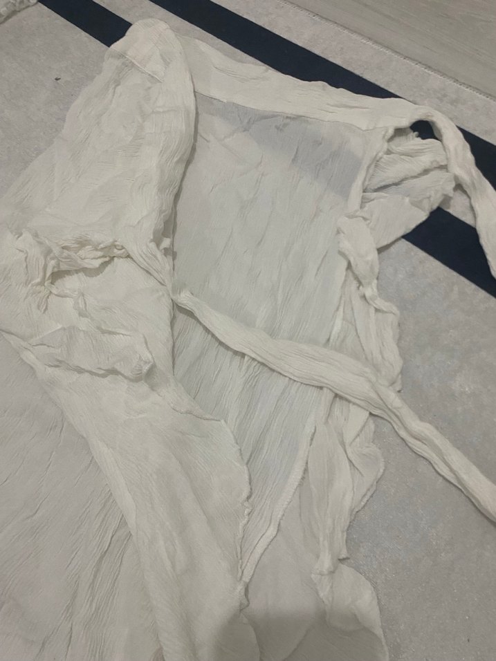 Kadın Beyaz Keten Drapeli Şal - Görsel 3