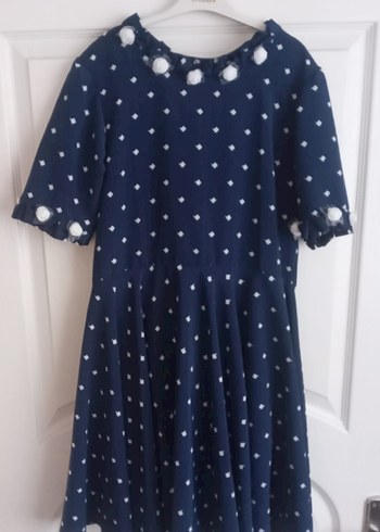 Düğmeli Lacivert Puantiyeli Uzun Elbise - Görsel 2