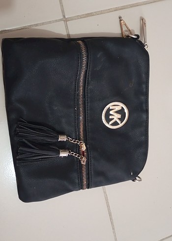 Michael Kors Siyah Deri Püsküllü Çanta - Görsel 2