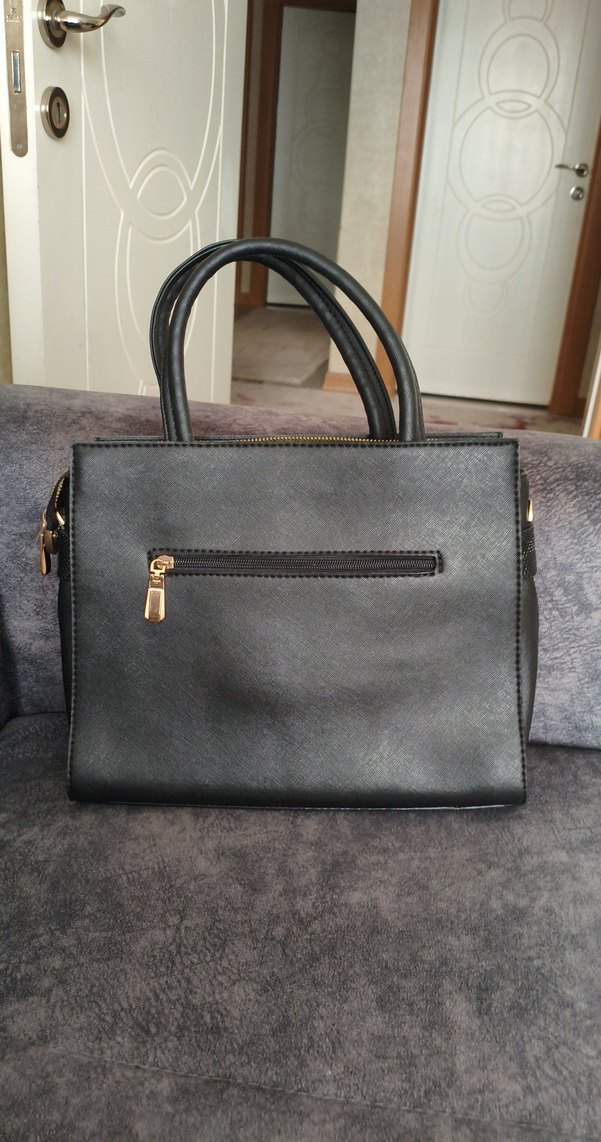 Klasik Siyah Deri Kadın Çanta - Görsel 2