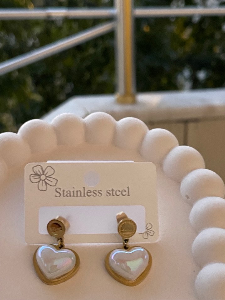 Altın Renk Mini Boncuklu Kalp Küpe - Görsel 2