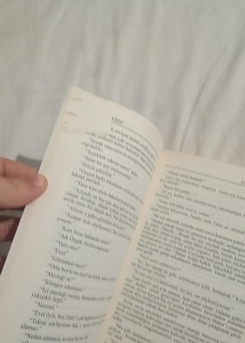 Engelim Derinde - Tuba Devrim - Görsel 3