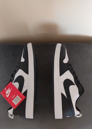 Nike Siyah Beyaz Spor Ayakkabı
