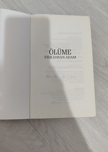 Ölüm Fısıldayan Adam - Büşra Yılmaz