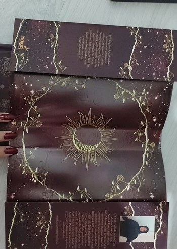 Beden Renk Güllerin İhaneti - Yıldızların Laneti 2. Kitap