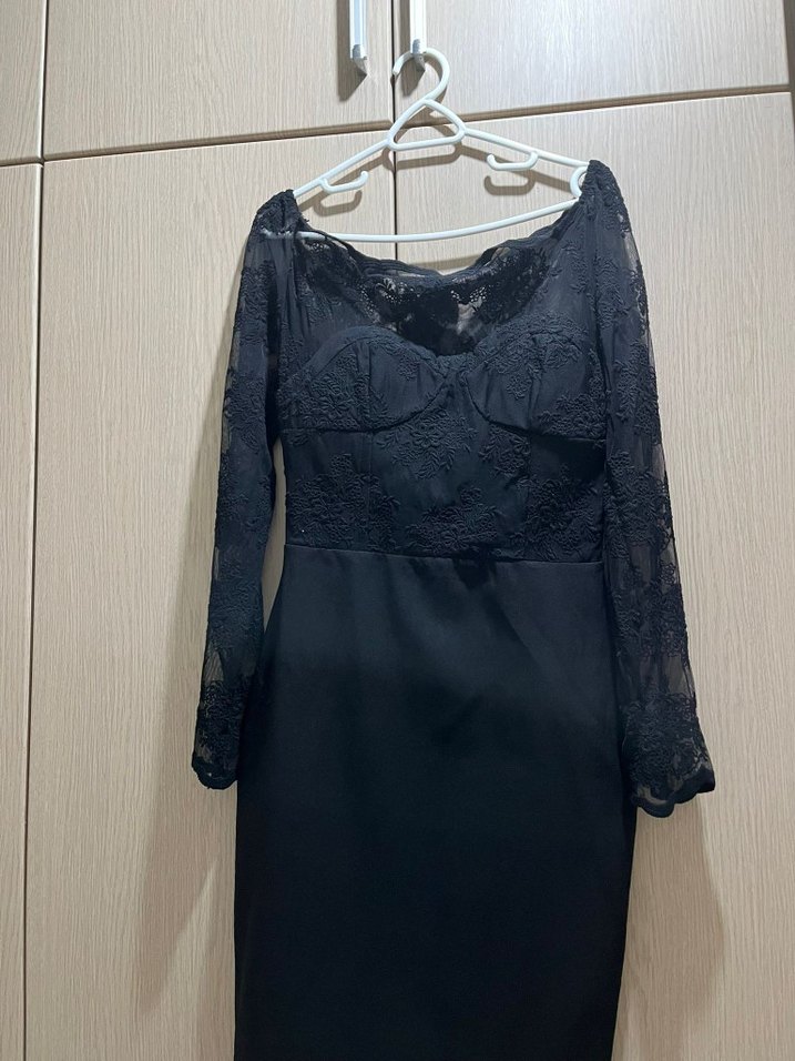 Dantel Detaylı Siyah Uzun Kollu Kadın Elbise - Görsel 2