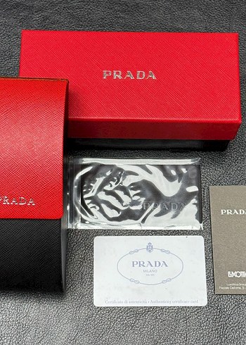 Beden PRADA