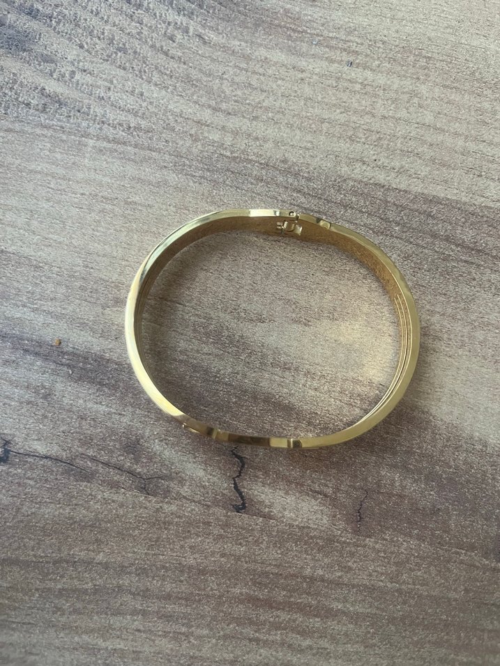 Minimalist Altın Tokalı Kadın Bileklik - Görsel 2