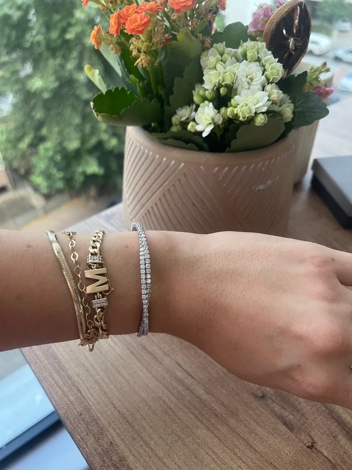 Beyaz Payetli Yılan Desenli Kadın Bileklik - Görsel 4