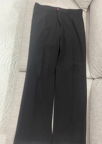 Kadın Siyah Dar Kesim Uzun Kumaş Pantolon - Görsel 2