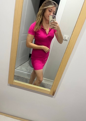 Pembe V Yaka Düğmeli Mini Elbise - Görsel 3