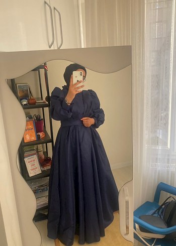 Abiye Uzun Kollu Lacivert Prenses model