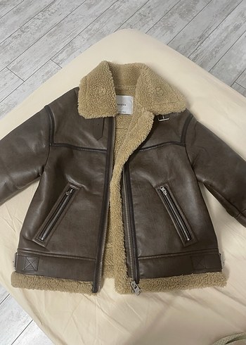 Bershka mont