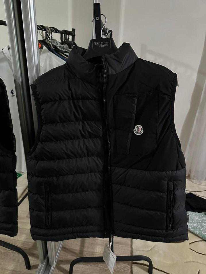 Moncler Siyah Fermuarlı Erkek Yelek - Görsel 2