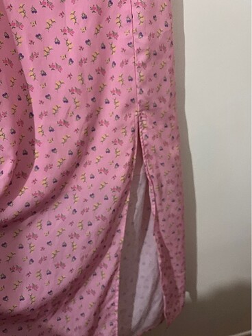 Derin yırtmaçlı elbise - Görsel 5