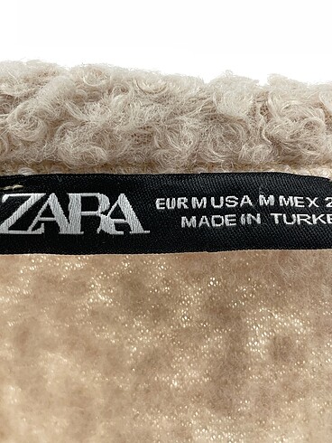 m Beden çeşitli Renk Zara Ceket %70 İndirimli.