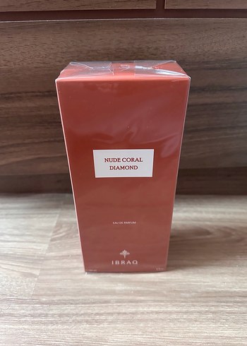 Beden Renk IBRAHEEM ALQURASHI Nude Coral Diamond Parfümü