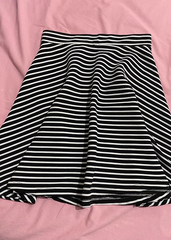 Çizgili Pilili Midi Mini Etek - Görsel 2