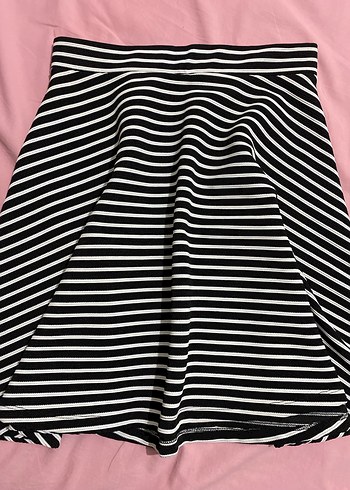Çizgili Pilili Midi Mini Etek - Görsel 3