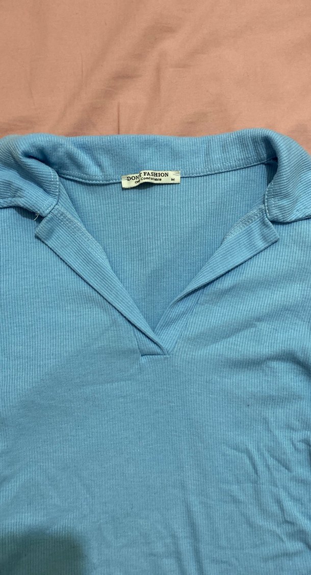 Mavi V Yaka Kadın Bluz - Görsel 3