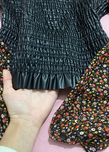 Çiçek Desenli, Pilili Kadın Bluz - Görsel 4