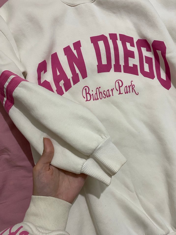 Pembe Baskılı Kadın Sweatshirt - Görsel 3